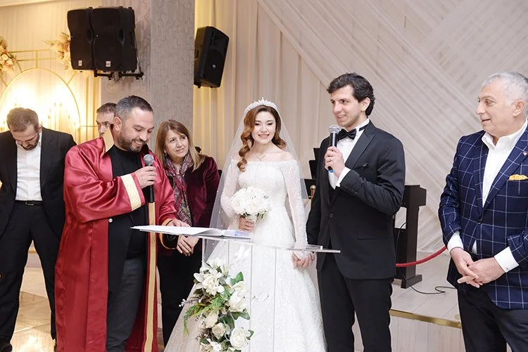 Bursa İnegöl’den Gür Ailesine hukukçu gelin 4 sinem kadir haber
